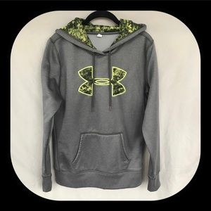 Under Armour Women’s Hoodie with Storm1 Tech NWOT